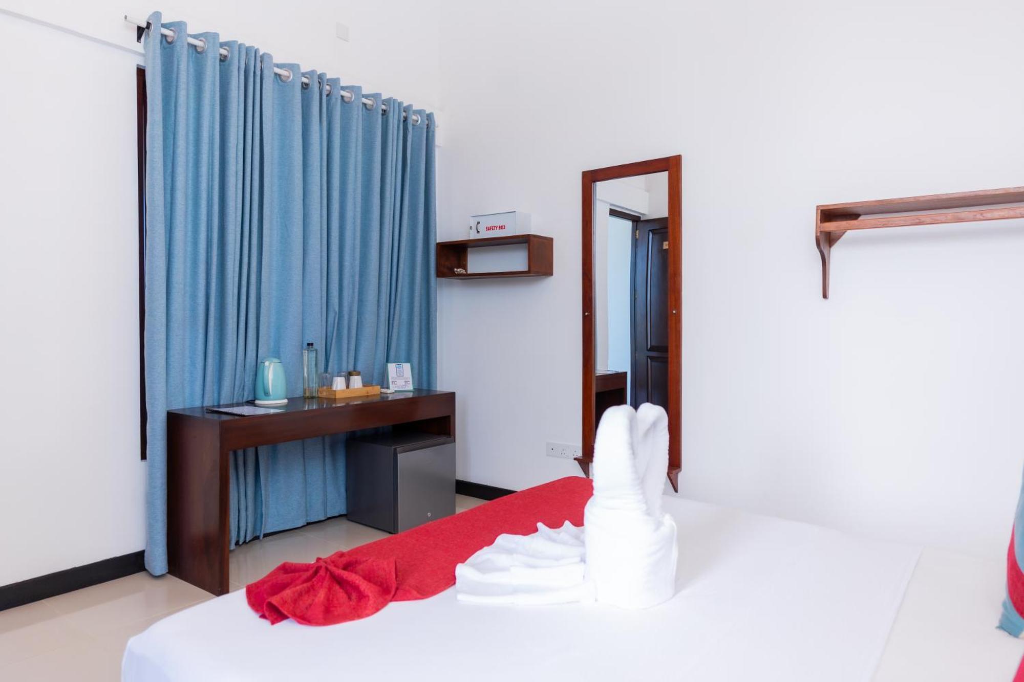 Sea Cloud Hotel Унаватуна Екстериор снимка