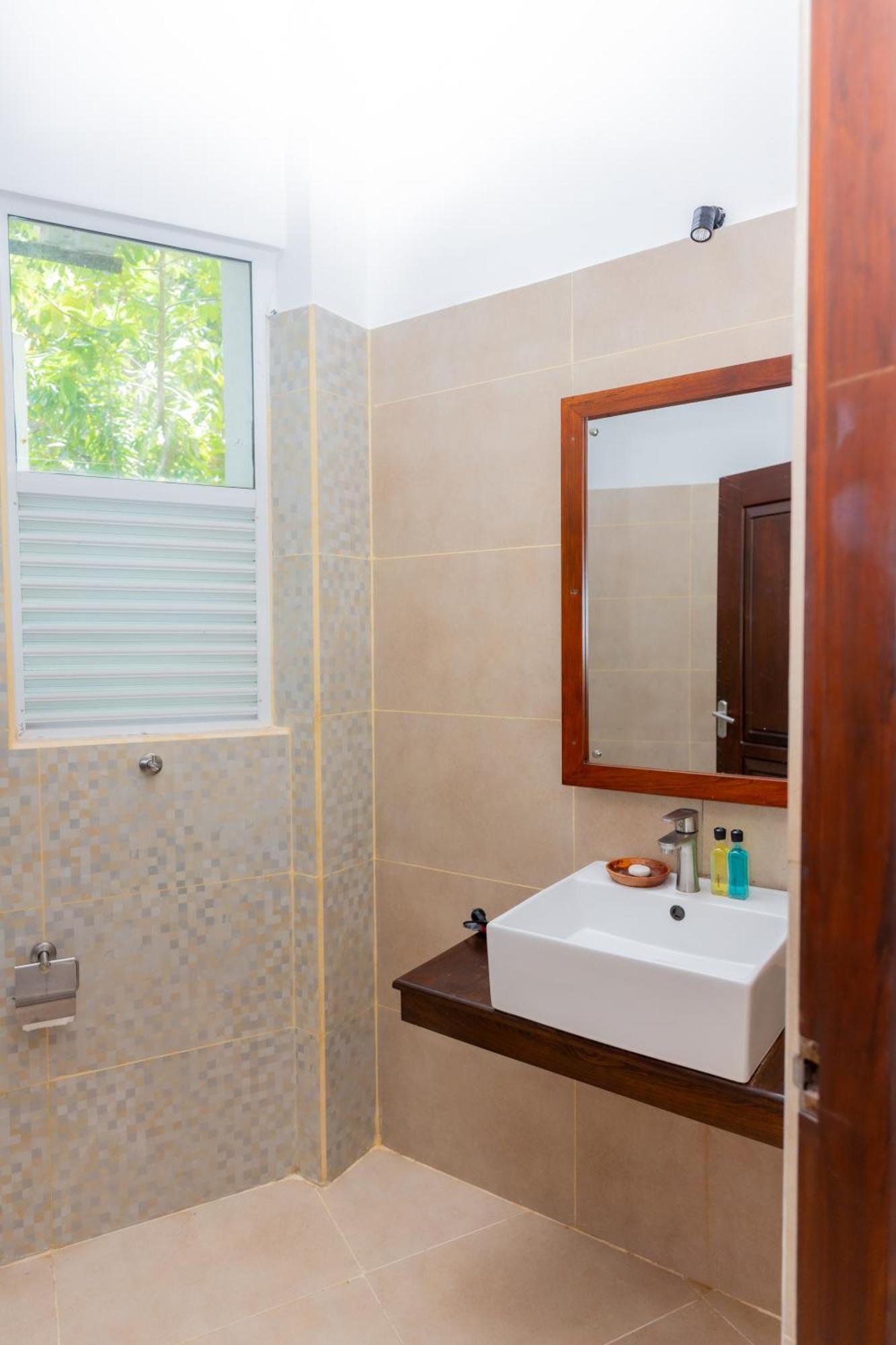 Sea Cloud Hotel Унаватуна Екстериор снимка
